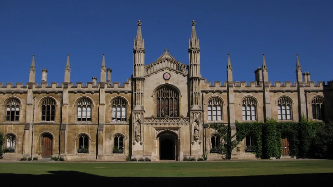 Cover Image for Cambridge quantum networking Lab Opens at Nu Quantum